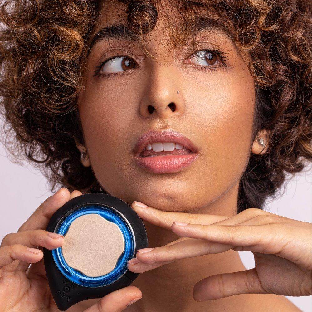 The GLOWDROP 4-in-1 Facial Device - GLOWGEAR